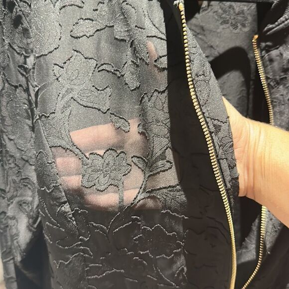 Lace black jacket size medium! Loose band bottom! Sheer !! - Picture 2 of 10